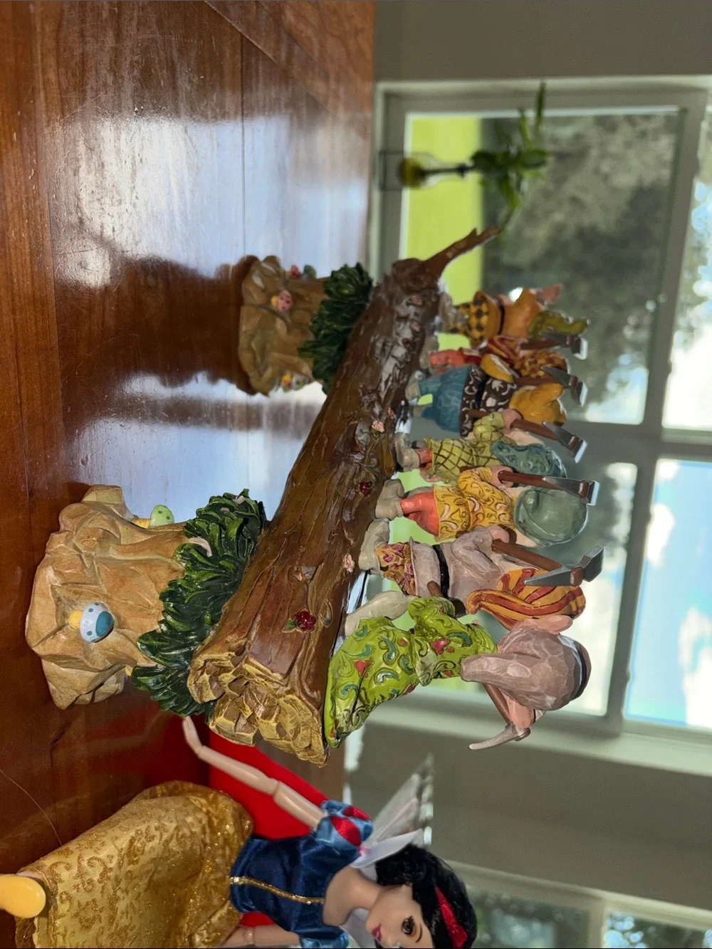 Disney Showcase Coll. ENSECO Seven Dwarfs w/ SW DOLL